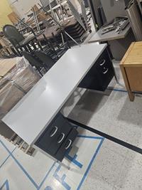 Lot 96 - Desk