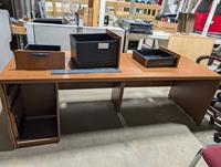 Lot 88 - Desk